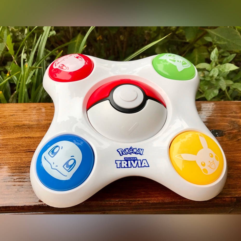 2/$10 2020 Nintendo Pokémon Trainer Trivia Light Sound 4 Players Electronic Game